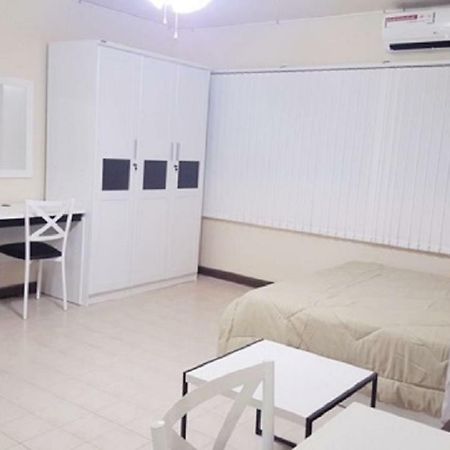 Popular Condo C4 논타부리 외부 사진