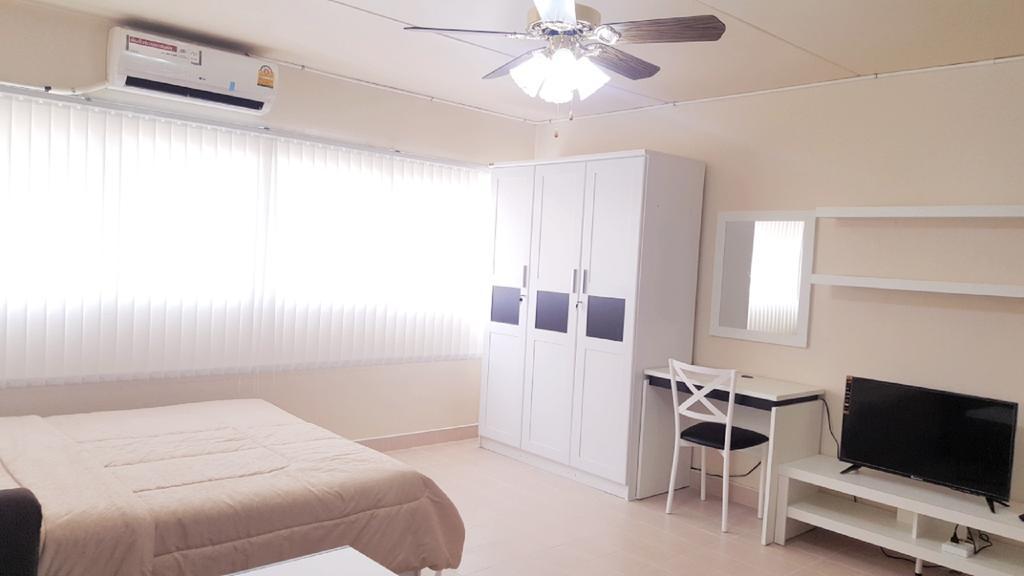 Popular Condo C4 논타부리 외부 사진
