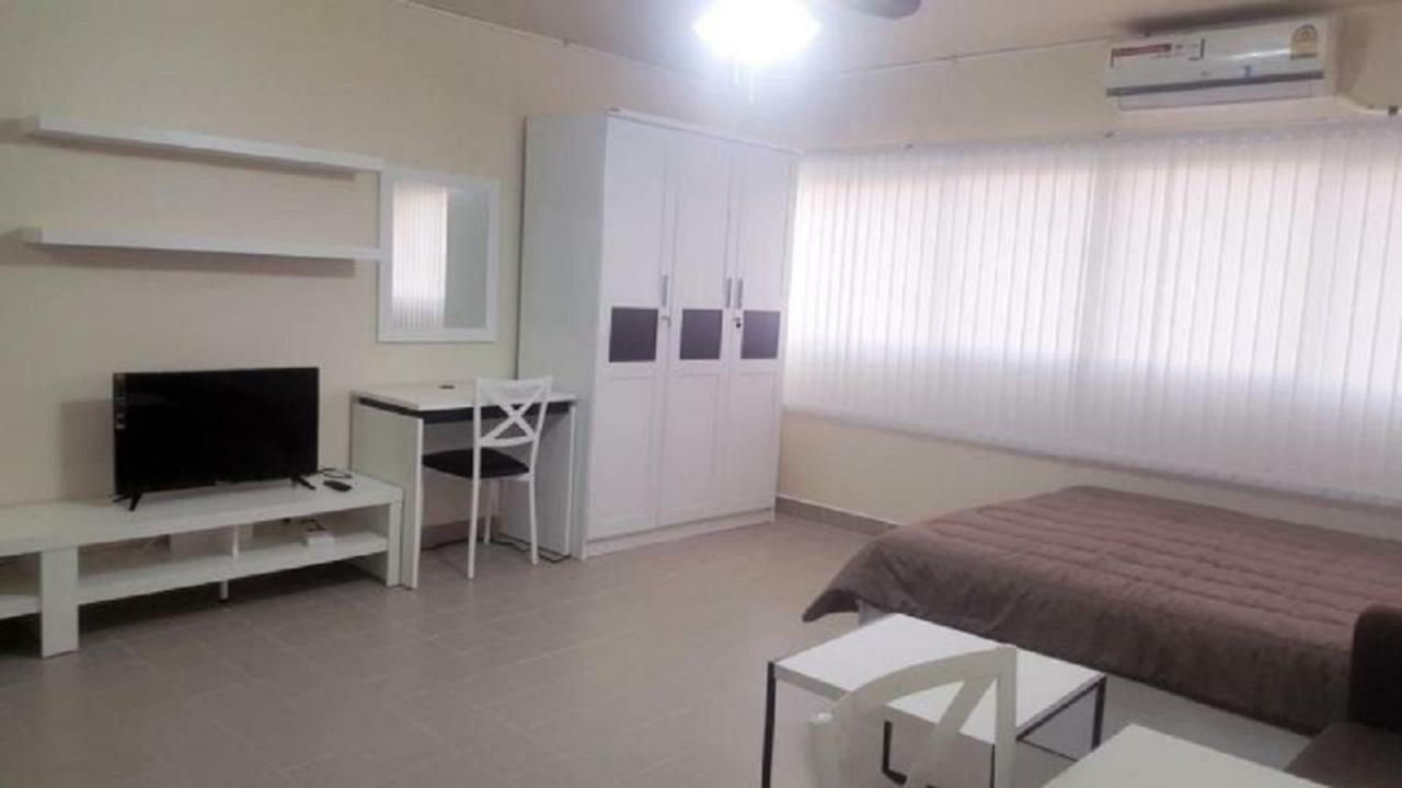 Popular Condo C4 논타부리 외부 사진